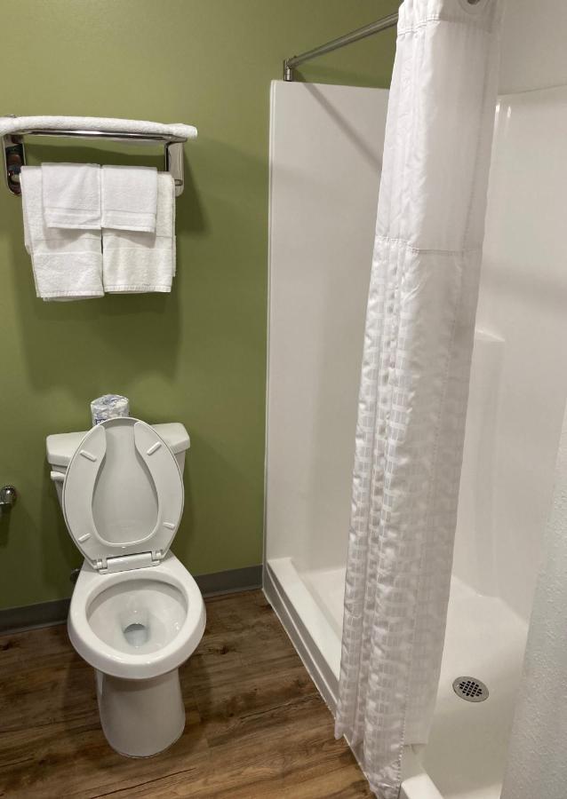 Woodspring Suites Cherry Hill Bagian luar foto