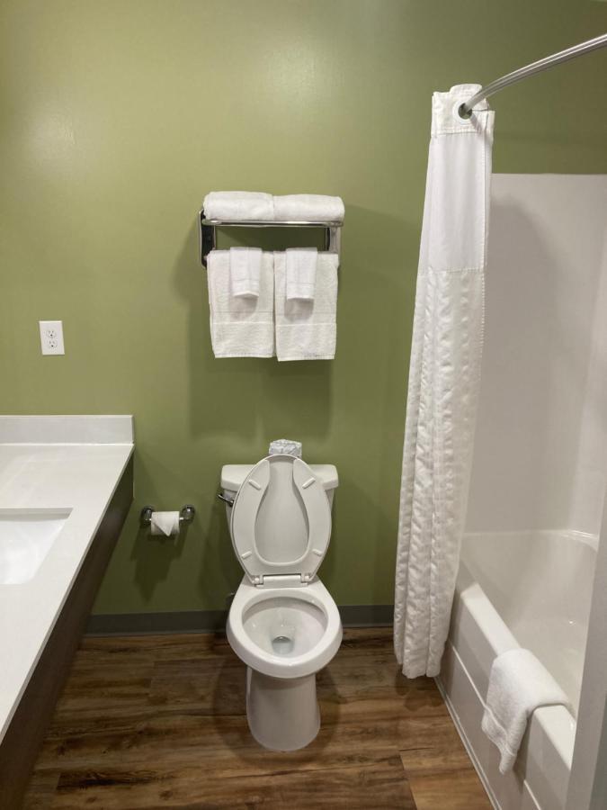 Woodspring Suites Cherry Hill Bagian luar foto