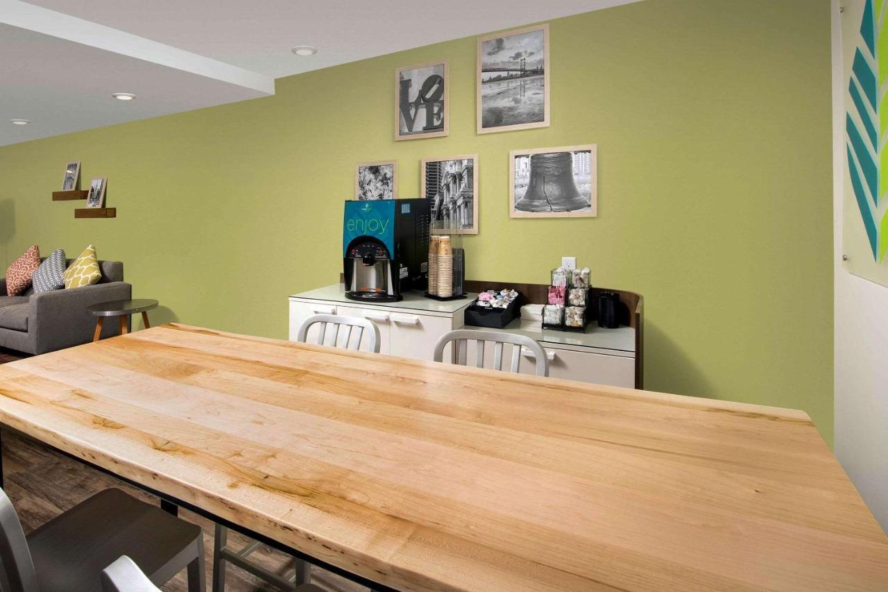 Woodspring Suites Cherry Hill Bagian luar foto